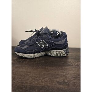 New Balance 2002R M2002RDO Women's Running Shoes Size 9 Blue Men's Size 7.5